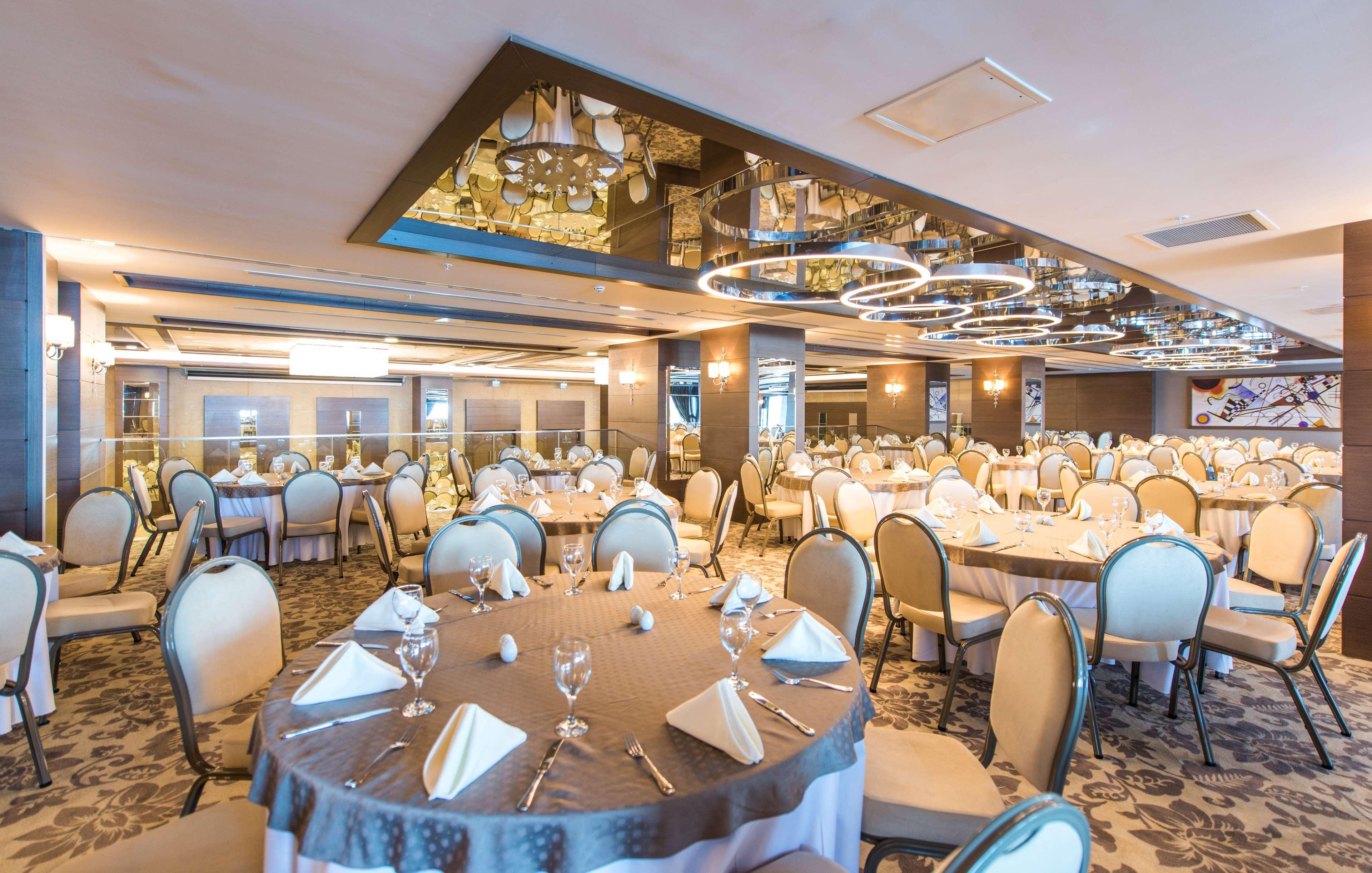 Radisson Blu Hotel, Ordu Buitenkant foto