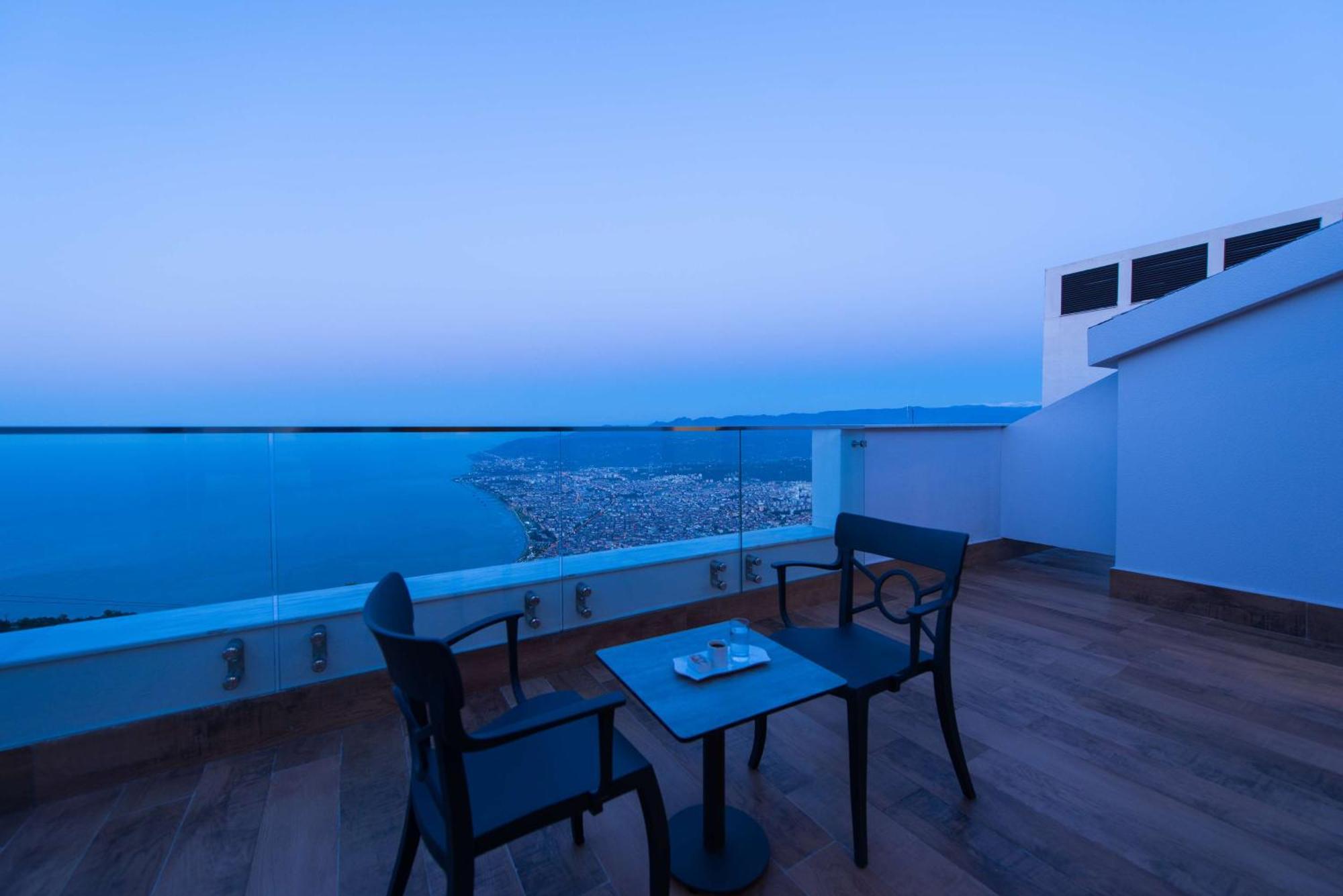 Radisson Blu Hotel, Ordu Buitenkant foto